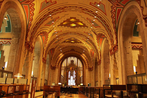 the banking hall at the guardian building.jpg